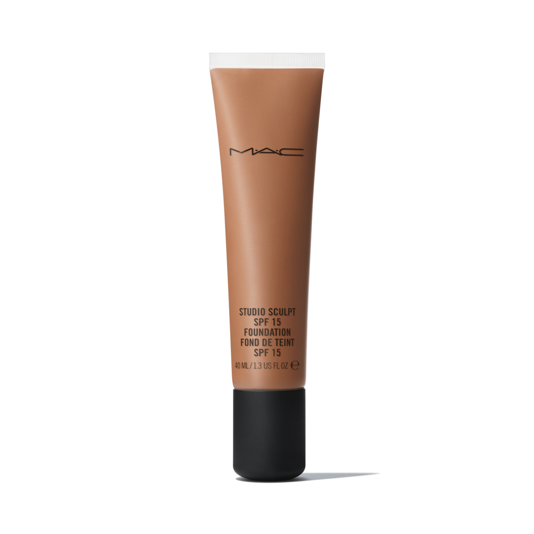 Fond de teint Studio Sculpt SPF 15 1,3 oz (40 ml)